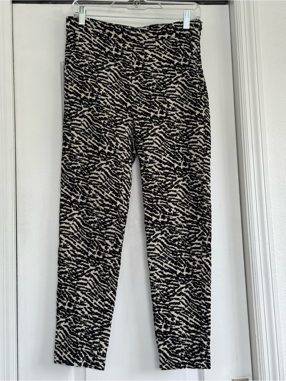 MaxMara Black and Cream Animal-Print Skirt